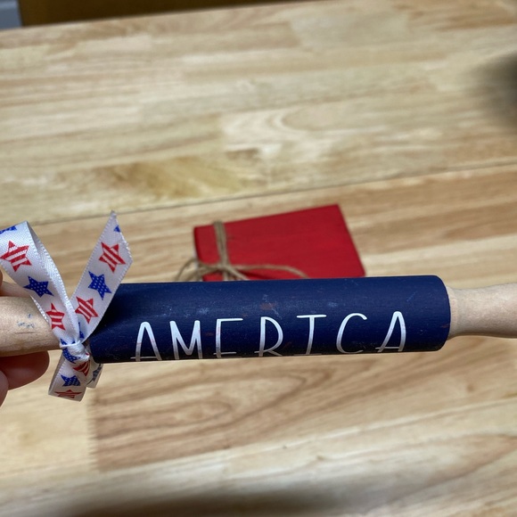 4th of July decor - Picture 2 of 8